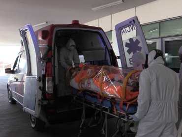 Dos pacientes UCI del Hospital Carlos van Buren de Valparaíso fueron trasladados a Rancagua por falta de camas críticas