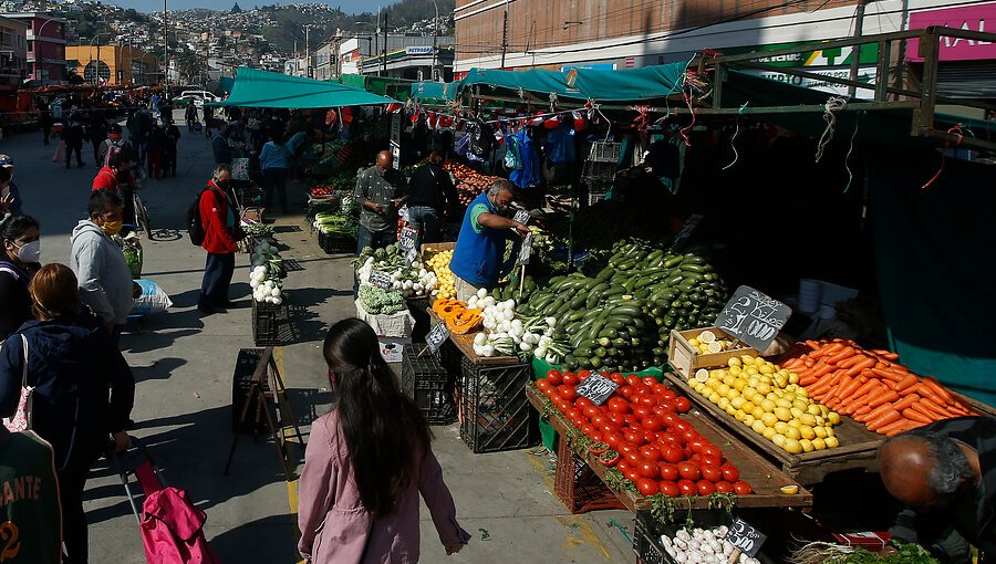 Autorizan funcionamiento de la tradicional feria de la Av. Argentina para este viernes 26 de marzo