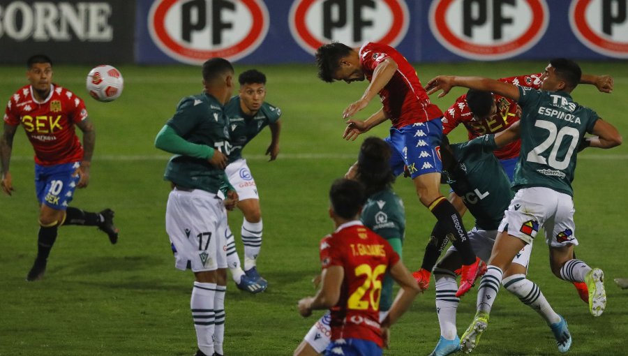 Unión Española levantó cabeza tras debutar con una victoria ante Wanderers