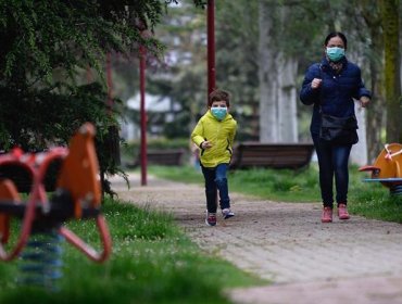 Ofician al Ministerio de Salud para restituir los permisos de salida de niños y de paseo de mascotas