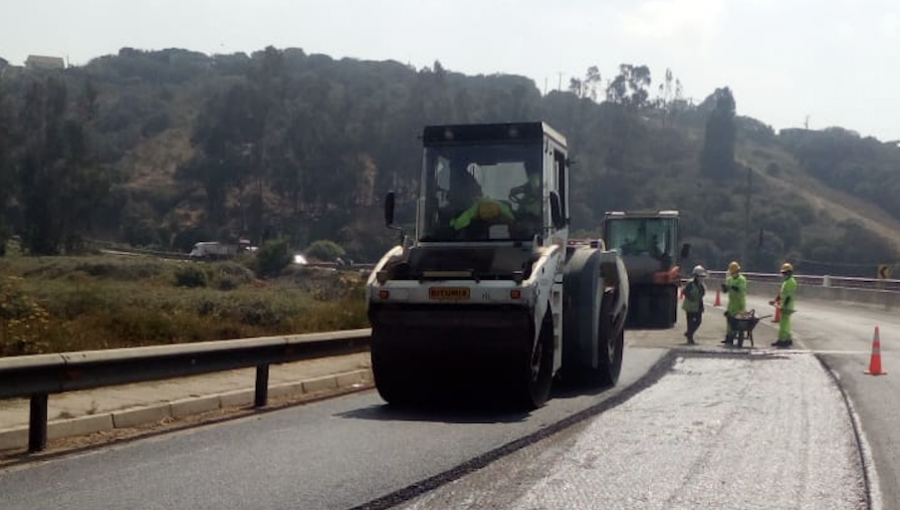 Mejoran seguridad vial en puente ubicado en la ruta que une Quintero con Concón