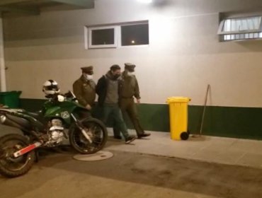 Detienen a sujeto que conducía auto robado y con papeles falsificados en Placilla