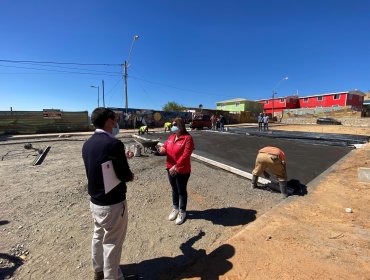 Con avance de obras comunitarias, Ministerio de Vivienda presenta Desafío 100+100 en campamento de Valparaíso