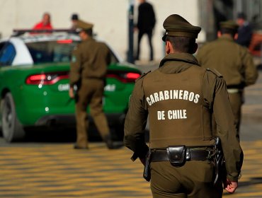 Detienen a tres menores de edad que robaron vehículo en "encerrona" en Santiago