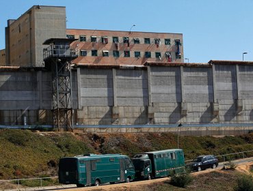 Intenso operativo policial en Valparaíso para capturar a interno que se fugó desde la cárcel