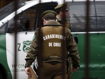 Nueve personas fueron detenidas al ser sorprendidas al interior de restaurante en Independencia