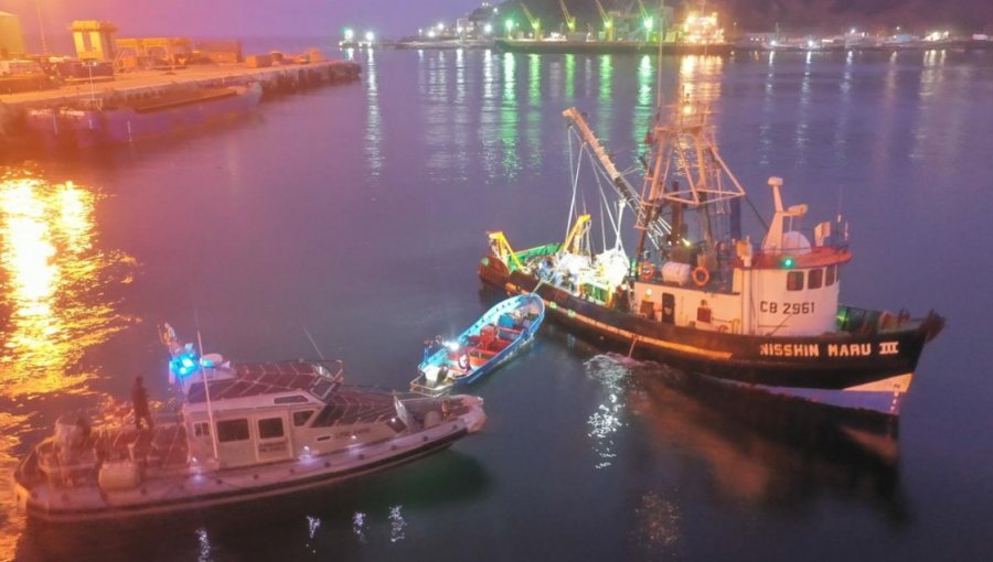 Finaliza búsqueda en alta mar de pescador que cayó tras colisión de embarcaciones en San Antonio