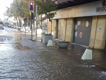 Roturas de matrices en Quillota y Limache abren flanco de críticas a Esval