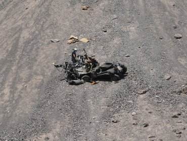 Espectacular desbarrancamiento en cuesta de Alto Hospicio termina con perrito fallecido al no poder escapar