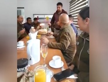 Renunció mayor de Carabineros que participó en celebración de cumpleaños en comisaría de Valparaíso