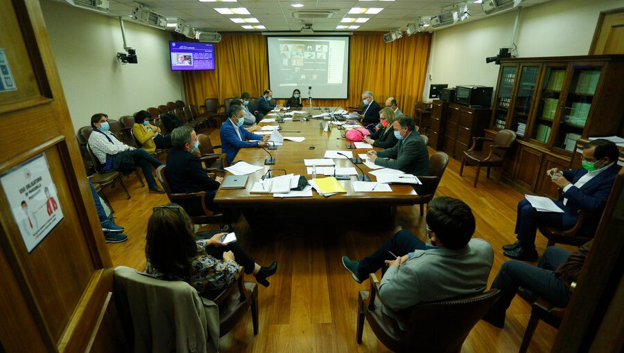 Despachan a Sala de la Cámara el tercer retiro del 10%: incluye a pensionados de rentas vitalicias