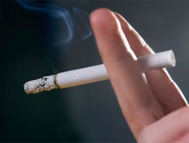 Tabaco y cigarros seguirán siendo "productos esenciales" tras aclaración del Ministerio de Salud