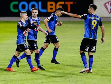 Huachipato sumó sus primeros tres puntos tras vencer a Ñublense en guerra de goles