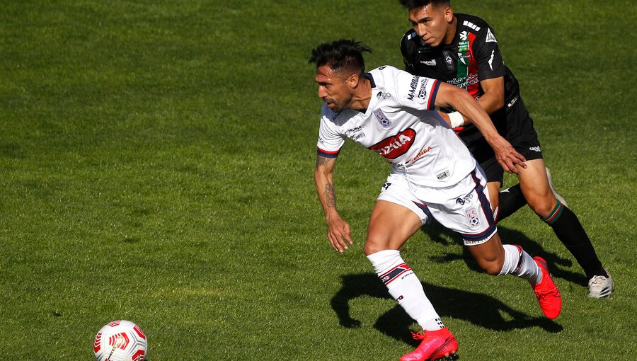 Palestino logró su primer triunfo en el Torneo tras vencer como visita a Melipilla