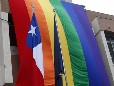 Senado acoge proyecto que deroga homosexualidad como causal de divorcio culposo