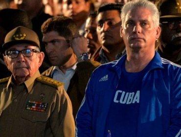 Miguel Díaz-Canel reemplaza a Raúl Castro como primer secretario del Partido Comunista de Cuba