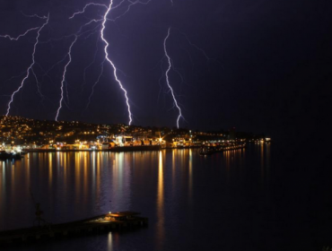 Declaran Alerta Temprana Preventiva para la región de Valparaíso por probables tormentas eléctricas y precipitaciones