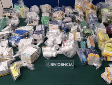 Sorprenden a una pareja vendiendo medicamentos de manera irregular en La Calera