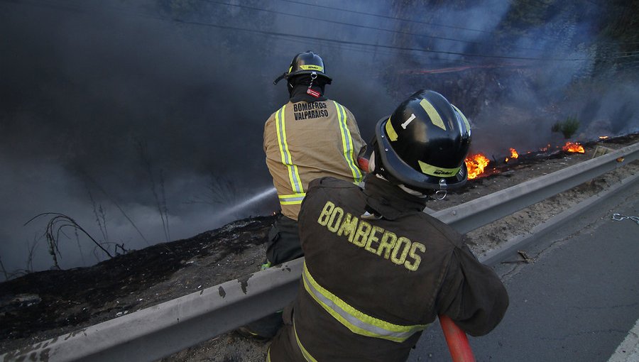 Una Persona Con Quemaduras Dejó Incendio Que Afectó A Casa En Sector De ...