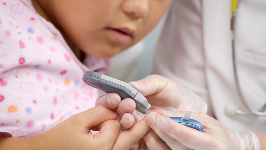 Estudio revela un aumento de complicaciones por diabetes en niños durante la pandemia