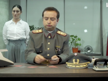 Con nueva parodia al Ejército, "Políticamente Incorrecto" anuncia su nuevo horario