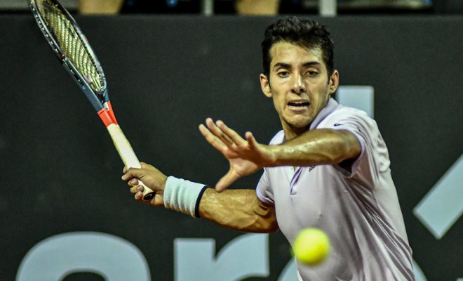 Cristian Garin avanzó sin jugar a cuartos del ATP de Estoril por lesión de ex 7 del mundo