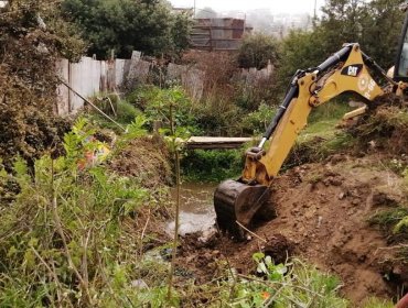 Viña del Mar realizó mantención al sistema de evacuación de aguas lluvia ante llegada de sistema frontal