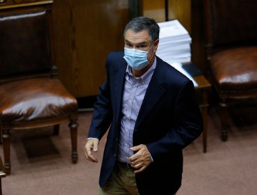 Senador Ossandón acude al TC para impedir que fiscalía logre su desafuero en la Corte Suprema