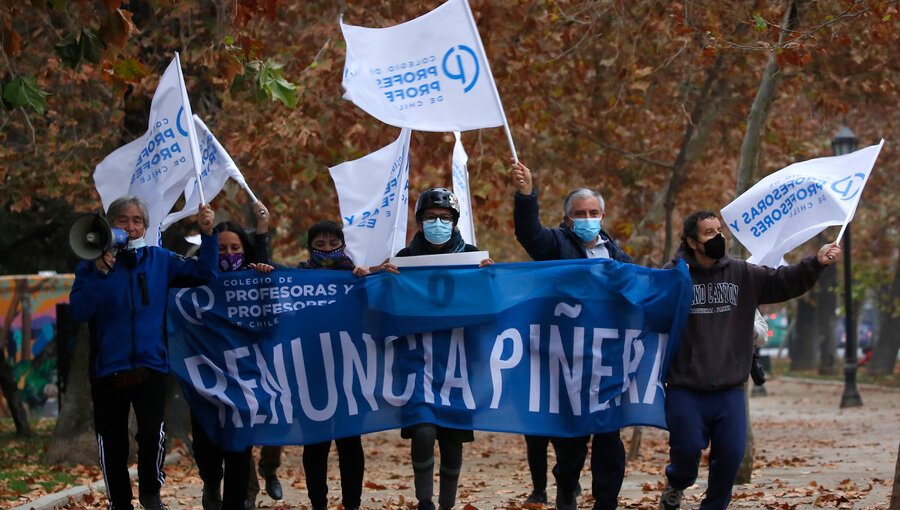 Profesores y huelga general: "El Gobierno es el único responsable de la crisis"