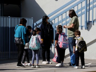 Ministerio de Educación: El 78% de establecimientos en cuarentena se siente preparado para abrir