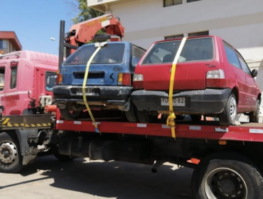 272 vehículos abandonados se han retirado desde las calles de Viña del Mar en los últimos tres meses