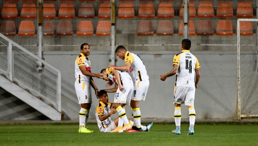 Coquimbo Unido rescató un punto en su visita a Cobreloa por la Primera B