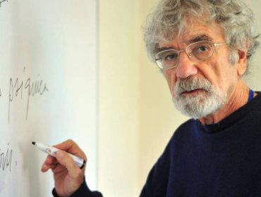 Pesar por muerte de Humberto Maturana: U. de Chile decreta tres días de duelo