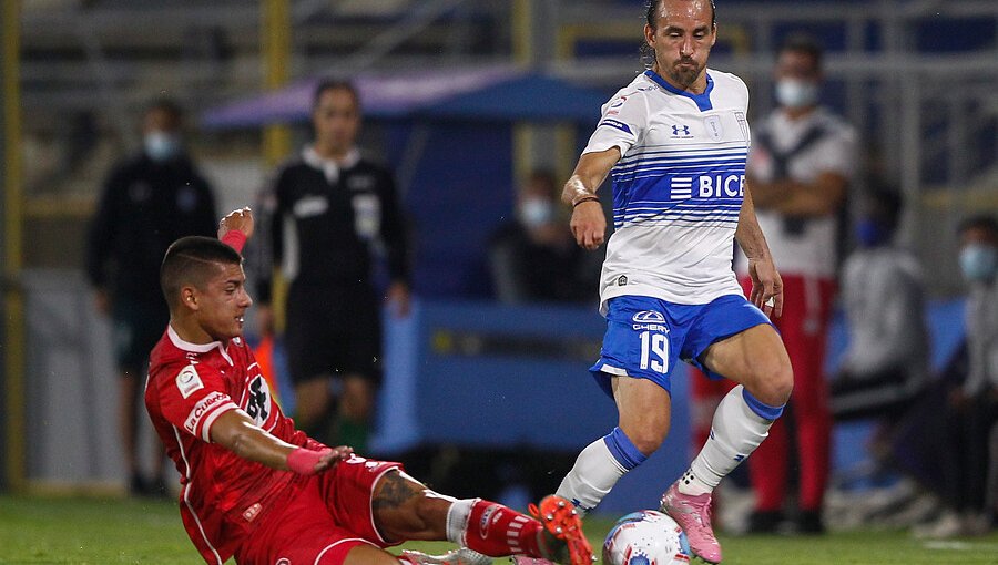 Esteban Valencia anticipa duelo ante la UC: "Será un partido lindo y complicado"