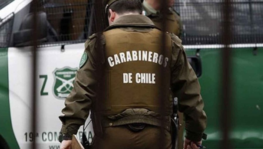 Vecinos acusan violenta detención de carabineros a madre e hijo en cerro Polanco de Valparaíso