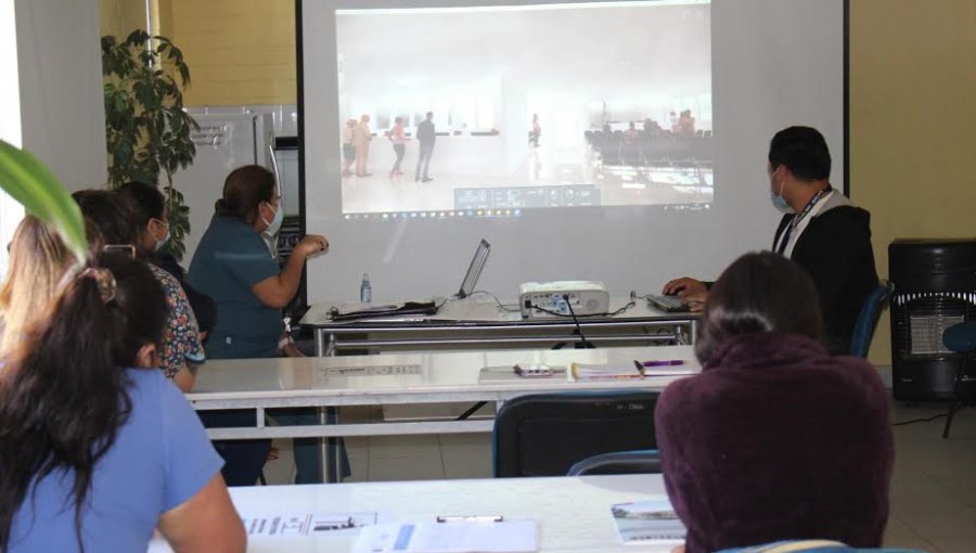 Funcionarios del Hospital de Quillota conocieron sus futuros puestos en el Hospital Biprovincial a través de la realidad virtual