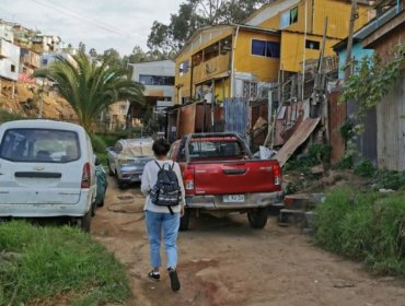 Camila Nieto, la carta frenteamplista al Concejo Municipal que se juega por los campamentos de Valparaíso