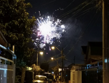 Cuatro sujetos fueron detenidos por lanzar fuegos artificiales desde las afueras del estadio de La Calera