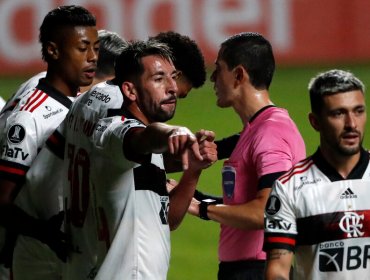 El tremendo gesto de Mauricio Isla con plantel de U. La Calera tras duelo por Copa Libertadores