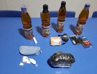 Paramédico de la cárcel de Quillota fue detenido tras recibir droga, alcohol y otros elementos de pareja de interno