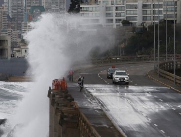 Emiten aviso especial de marejadas para este fin de semana desde Aysén hasta Arica