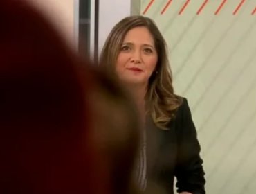 Hilarante momento vivido en noticiero de Canal 13 descolocó a Mónica Pérez