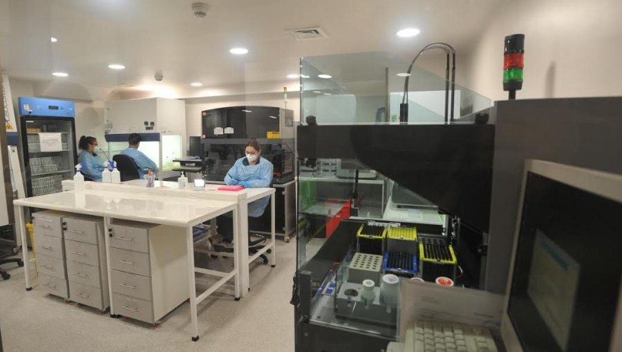 Inauguran nuevo Laboratorio de Biología Molecular para procesar exámenes PCR en el Hospital Van Buren