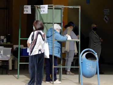 Polémica por urnas sin cortinas en centro de votación del Liceo Darío Salas