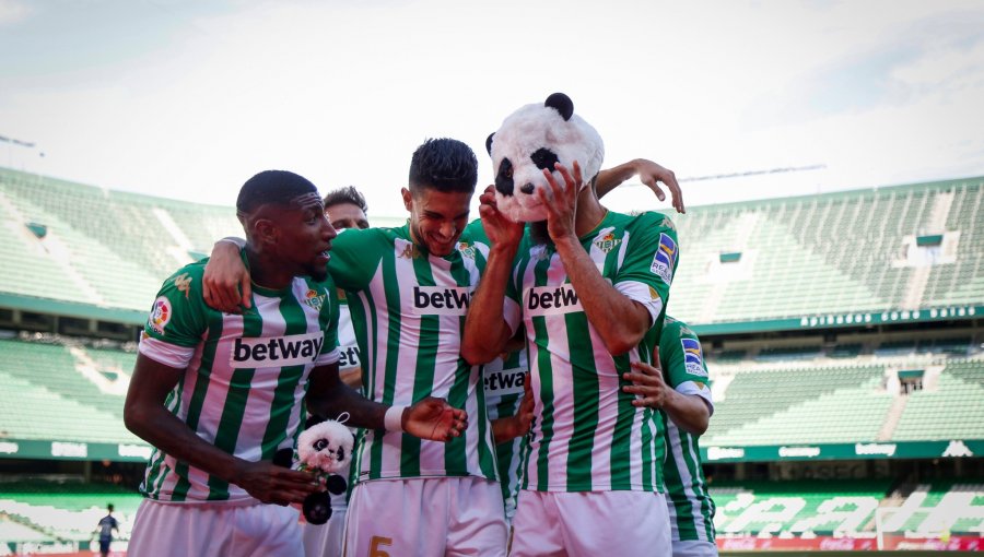 Betis de Bravo y Pellegrini puso un pie en Europa League tras derrotar a Huesca