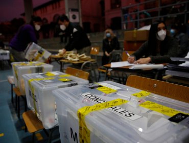 Mesa de liceo de Valparaíso cometió insólito error en proceso de conteo de votos