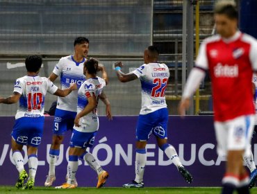 Universidad Católica visita a un diezmado Nacional de Uruguay por Libertadores