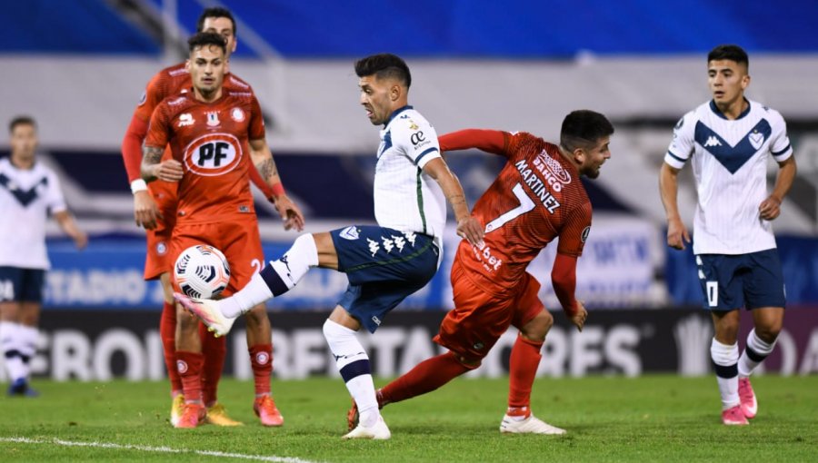 U. La Calera se despidió de Copa Libertadores tras caer ante Vélez Sarsfield