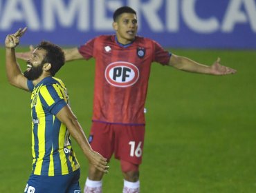 Huachipato fue goleado por R. Central e hipotecó su avance en Copa Sudamericana