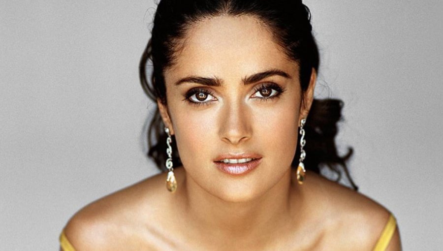 Salma Hayek revela haberse contagiado de Covid-19: "Prefería morir en casa"